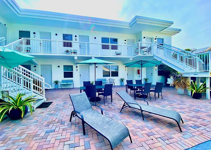 Southwinds Inn By The Gold Nests Hollywood