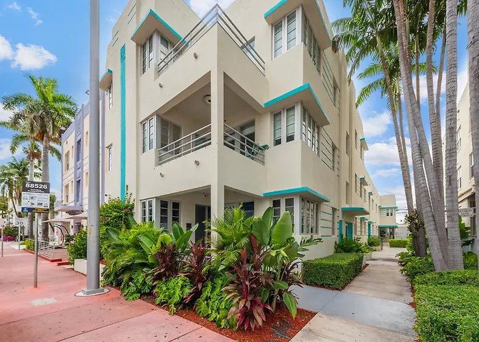 Luxuri Suites Miami Beach
