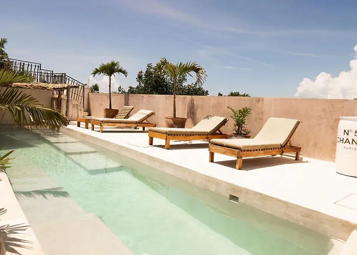 Koos Tulum Hotel