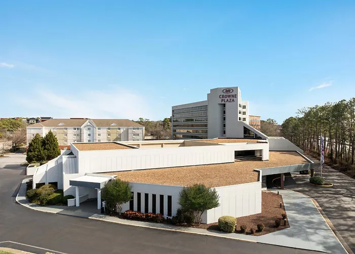Crowne Plaza Virginia Beach Town Center By Ihg