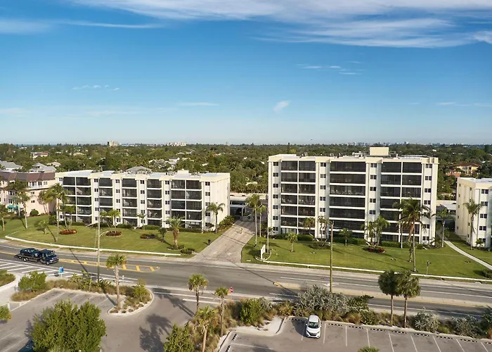 Crescent Royale Condominiums 4C Siesta Key