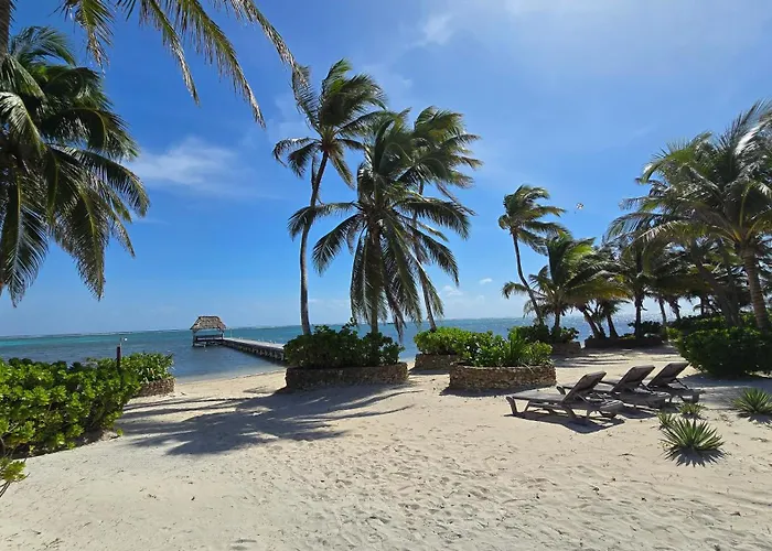 Seascape Villas San Pedro 
