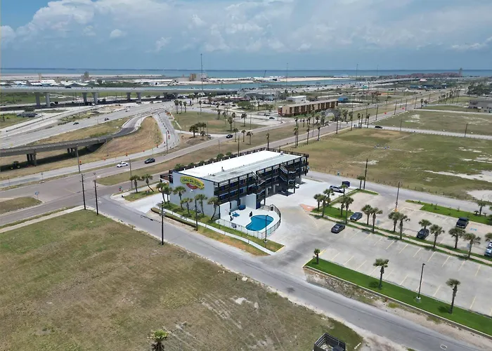 Hotel Deville Corpus Christi