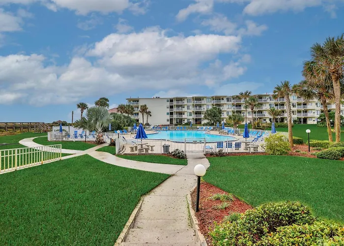 Beautiful Home Near The Beach With Views Of The Atlantic Off The Private Balcony St. Augustine
