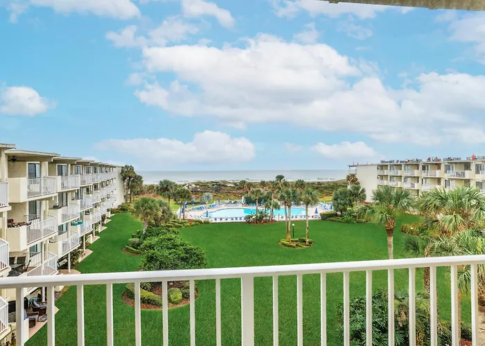 Beautiful Home Near The Beach With Views Of The Atlantic Off The Private Balcony St. Augustine