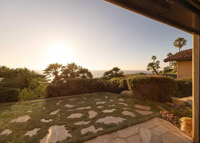 Oceanfront Luxury Home Sunset Views San Diego