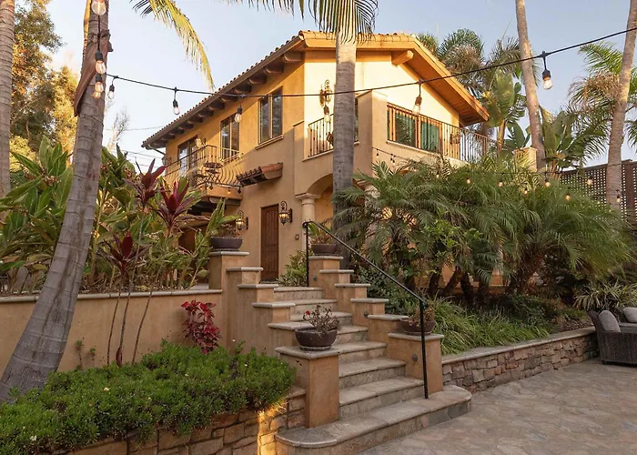 Oceanfront Luxury Home Sunset Views San Diego