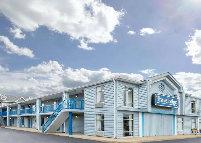 Travelodge By Wyndham Virginia Beach Bay Beach