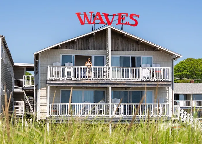 Waves Oceanfront Resort Old Orchard Beach