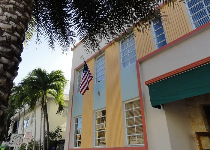 Viscay Hotel Miami Beach