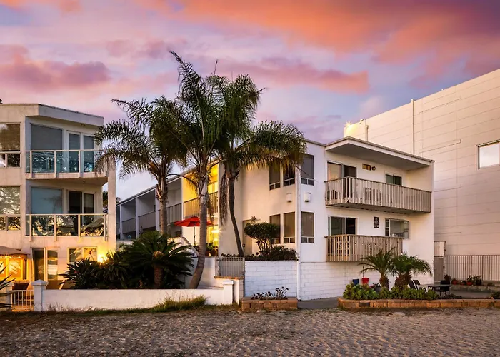 Beach Front Bungalow At Pacific Beach San Diego