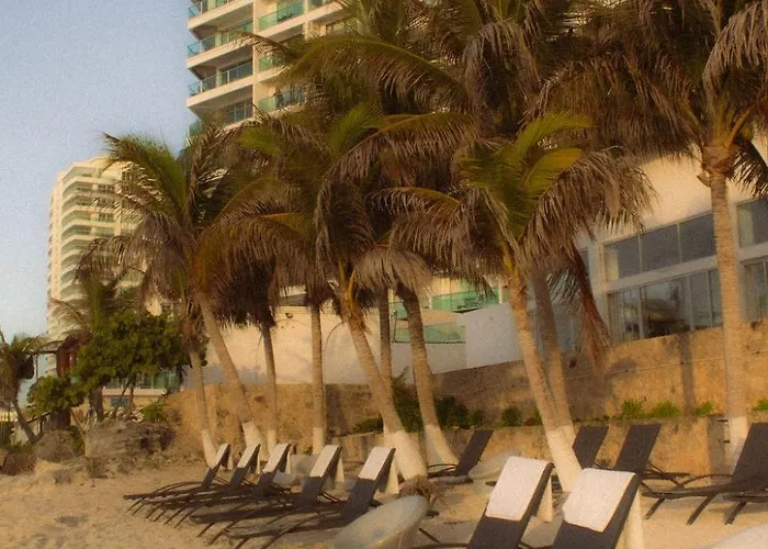 Naia Mar Aparthotel Cancun