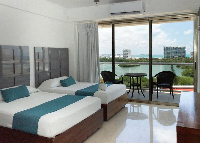 Naia Mar Aparthotel Cancun