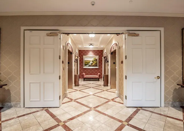 Margate #L03 - Seabreeze - Oceanfront Villa Myrtle Beach