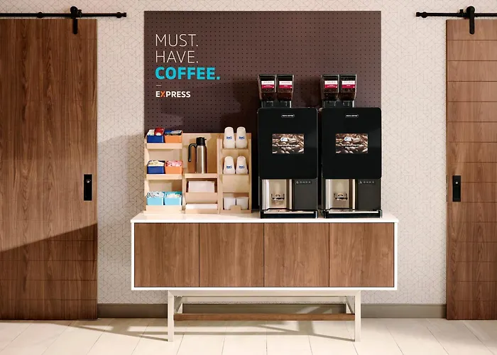 Holiday Inn Express Jacksonville Beach By Ihg