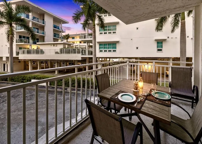 House Of The Sun Siesta Key Crescent Beach Sarasota
