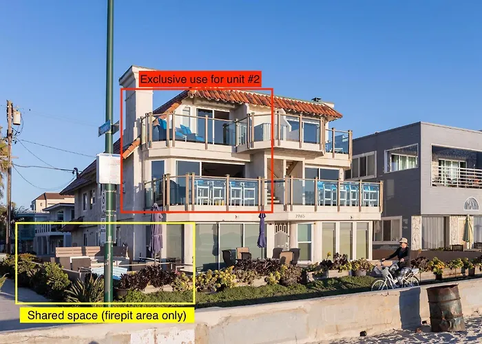 Oceanfront, Two-Level Condo With Stunning View, Decks, Fast Wifi & Fireplace San Diego