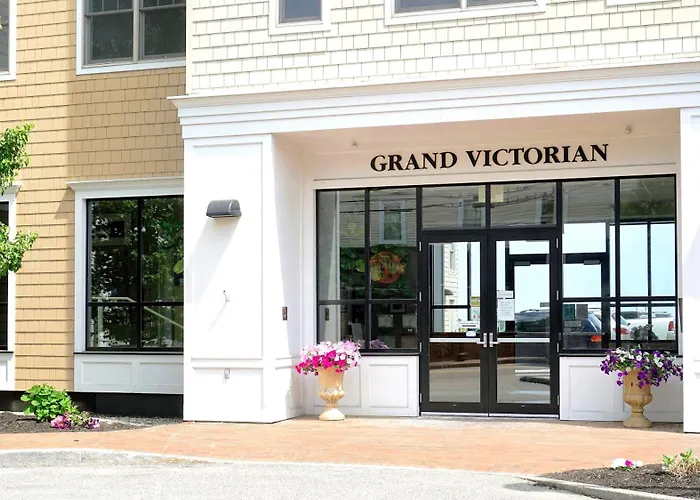 Grand Victorian #403 By Bayley Vacation Rentals Old Orchard Beach