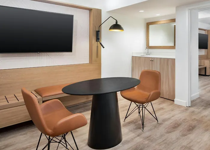 Sheraton Suites Fort Lauderdale At Cypress Creek