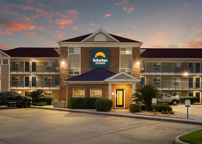 Suburban Studios Biloxi North Area