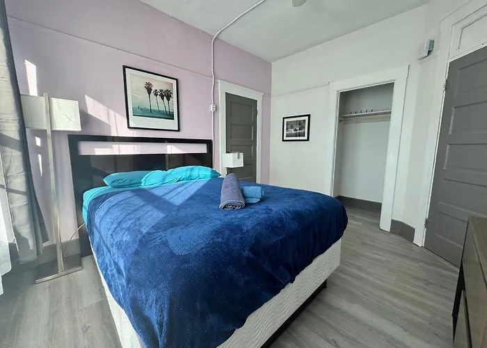 California Dreams Hostel - Downtown San Diego