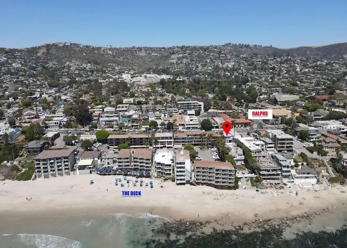 Village District! Cleo Beach! 5 Min Walk To Dtwn! Laguna Beach