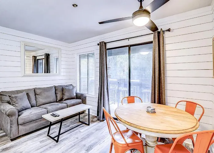 Carolina Beach Club, Unit 126 Hilton Head Island