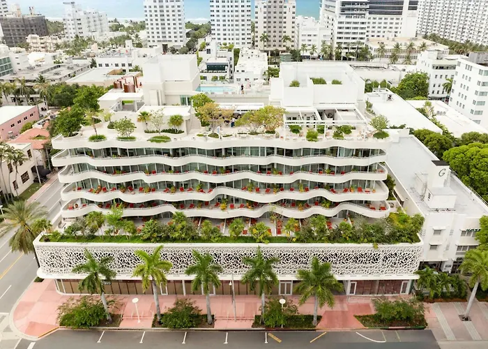 Unframed, Miami Beach, Autograph Collection