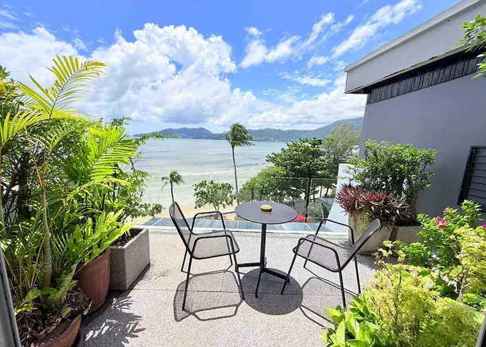 The Front Hotel And Apartments Patong