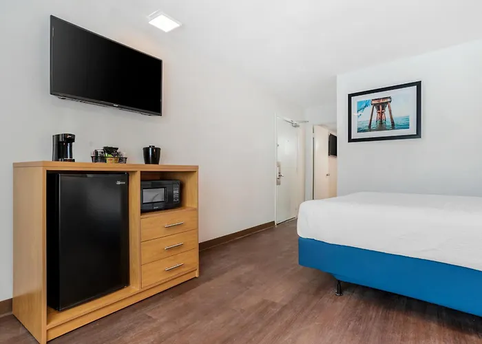 Chateau Beachfront Hotel, A By The Sea Resort Panama City Beach