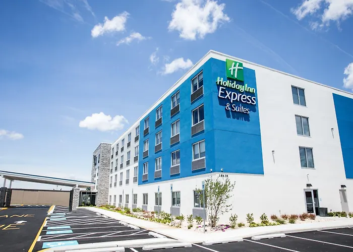 Holiday Inn Express & Suites Rehoboth Beach By Ihg
