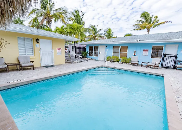 Siesta Key Beachside Villas Sarasota
