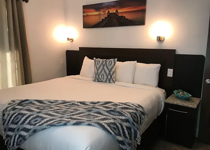 Caribbean Resort Suites Hollywood