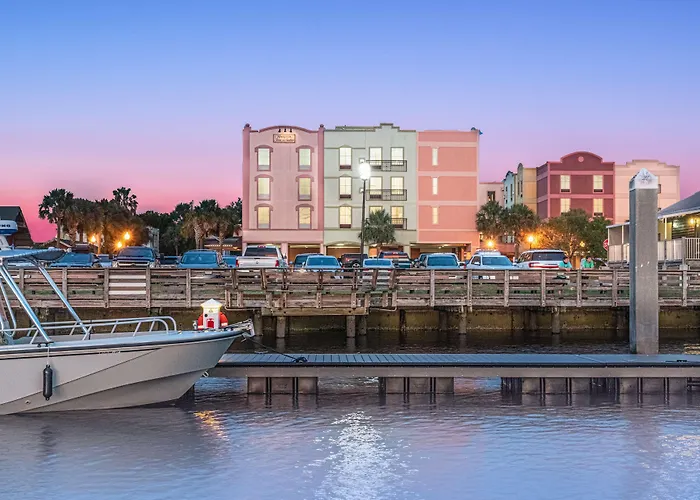 Hampton Inn & Suites Amelia Island-Historic Harbor Front Fernandina Beach