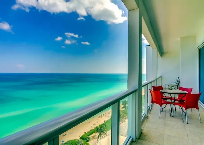 Castle Ph3 Villa Miami Beach